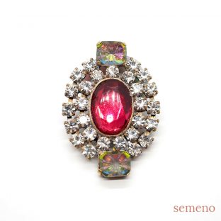 ルビーカラーガラスストーン ブローチ風　チェコガラスボタン