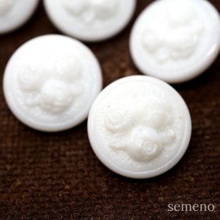 白 ローズデザイン チェコガラスボタン　ヴィンテージボタン