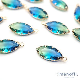 青緑　カン付き　ナベット　ゴールド枠　チャーム　チャイナガラス ラインストーン　グラスストーン