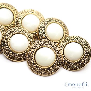 ホワイト　ゴールド　プラスチックボタン　VC 20210119